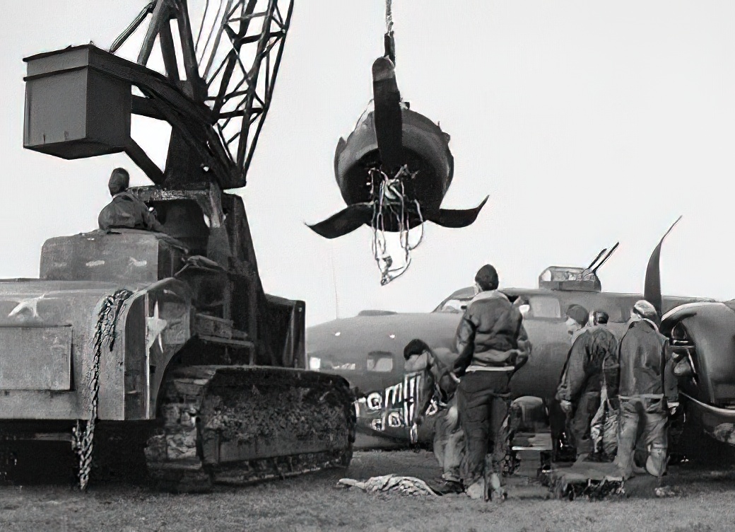 B-17 engine