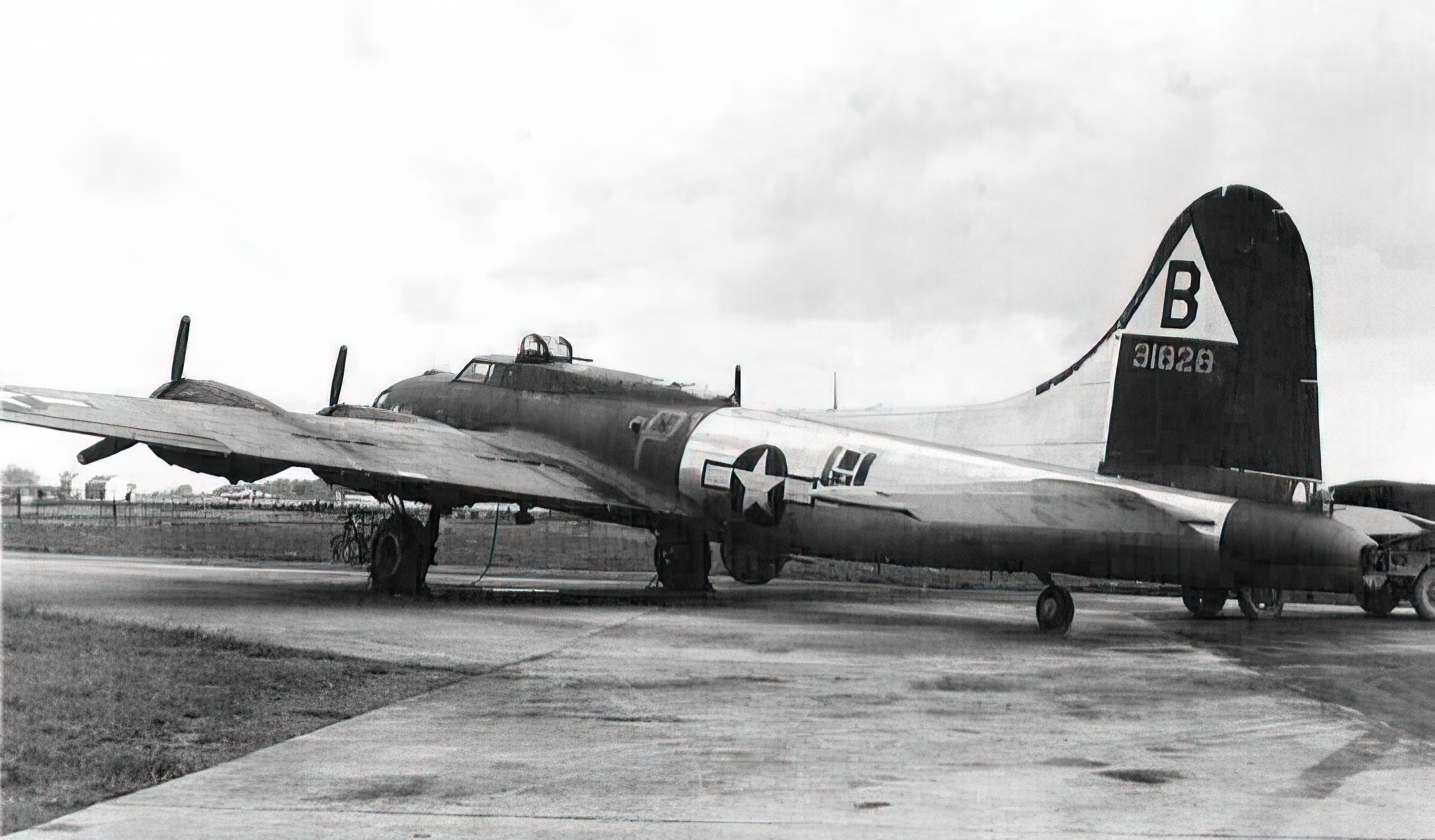  B-17 'Half and Half'