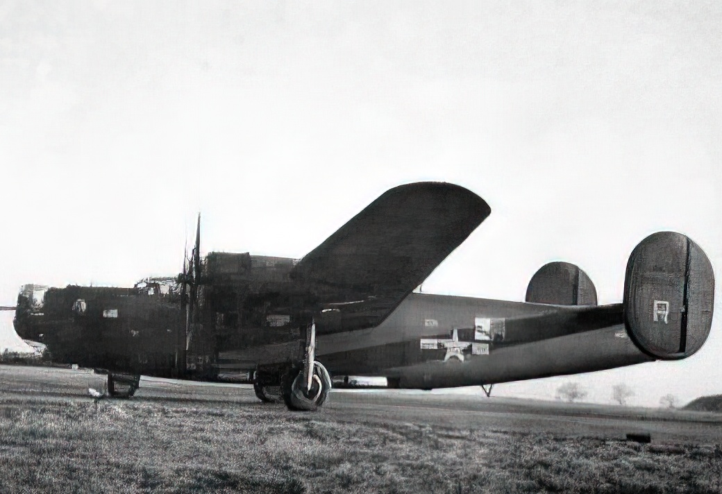 B-24.jpg